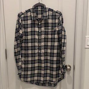 J.Crew black and white soft flannel tunic shirt
